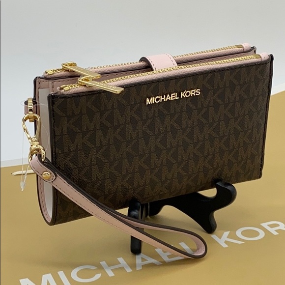 MICHAEL KORS LARGE DOUBLE ZIP WRISTLET POWDER BLUSH MULTI/ BROWN SIGNATURE - Picture 2 of 16
